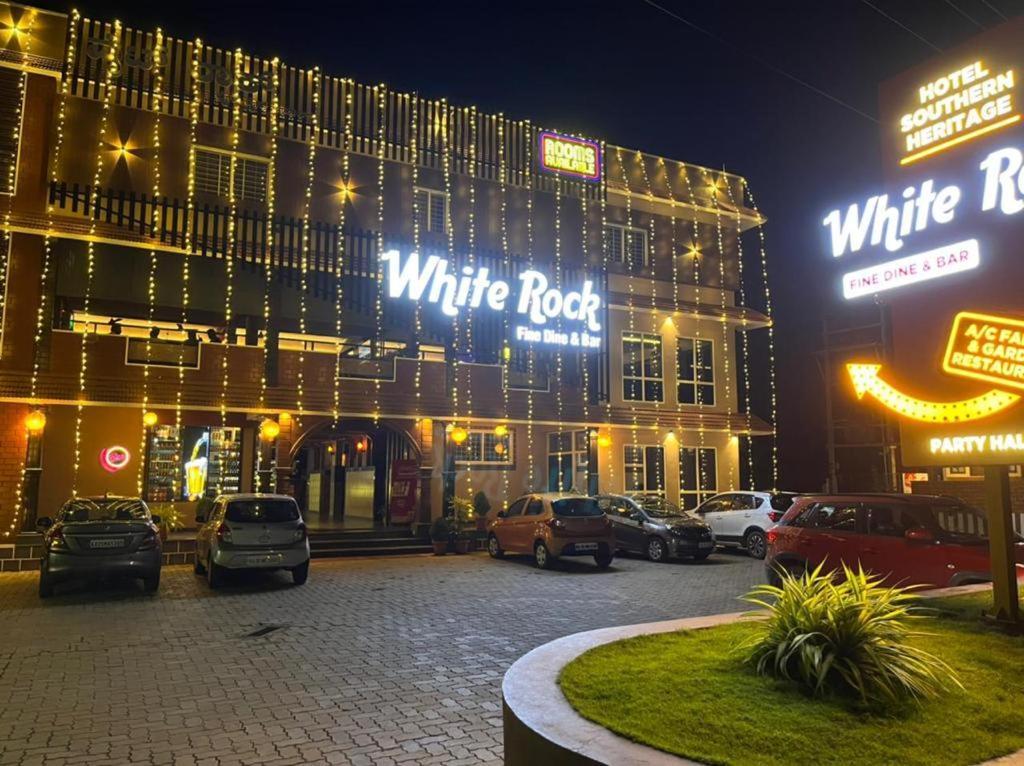 Hotel Southern Heritage Udupi Exterior foto